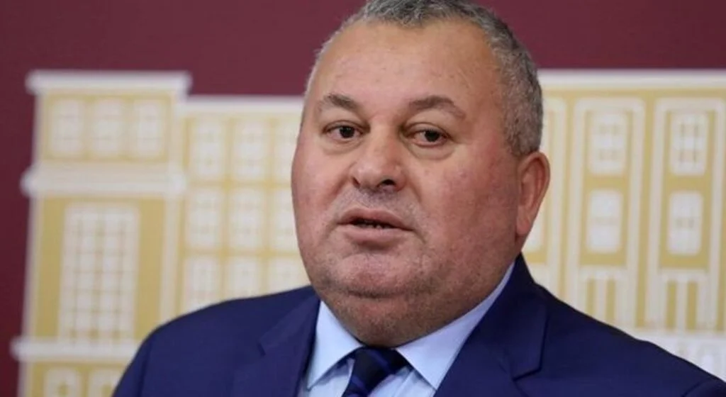 Cemal Enginyurt: Yıkılsın bu devran, yaşasın 1 Mayıs