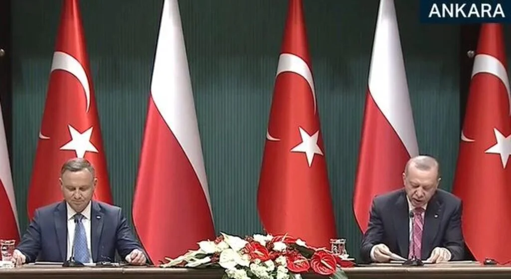 Cumhurbaşkanı Erdoğan: Türkiye, tarihinde ilk kez NATO ve AB üyesi bir ülkeye İHA ihraç edecek