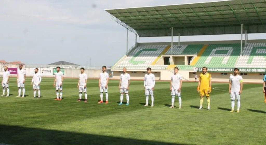 Esenler Erokspor: 1 Çarşambaspor: 3 (Maç Sonucu)