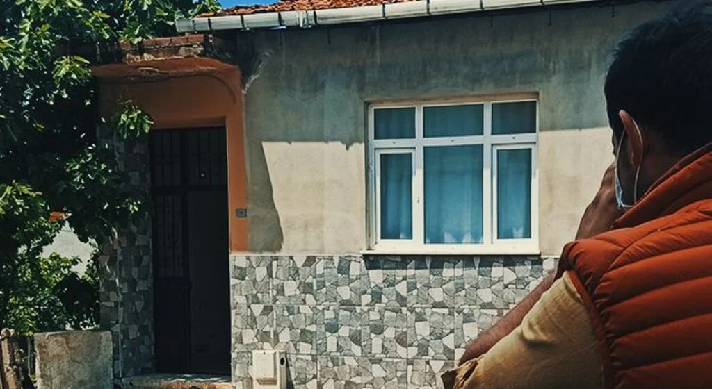 Evin önünde park halindeki motosiklet çalındı