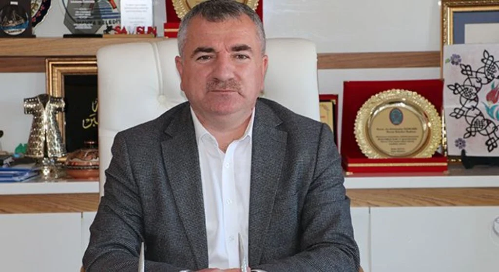 Havza Belediye Başkanı Sebahattin Özdemir'den 19 Mayıs Atatürk'ü Anma Gençlik ve Spor Bayramı mesajı