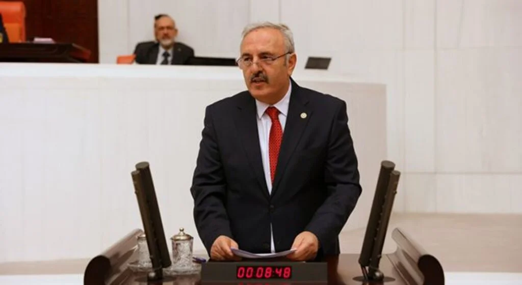 İYİ Parti Samsun Milletvekili Bedri Yaşar: 19 Mayıs ruhuna sahip çıkıyoruz