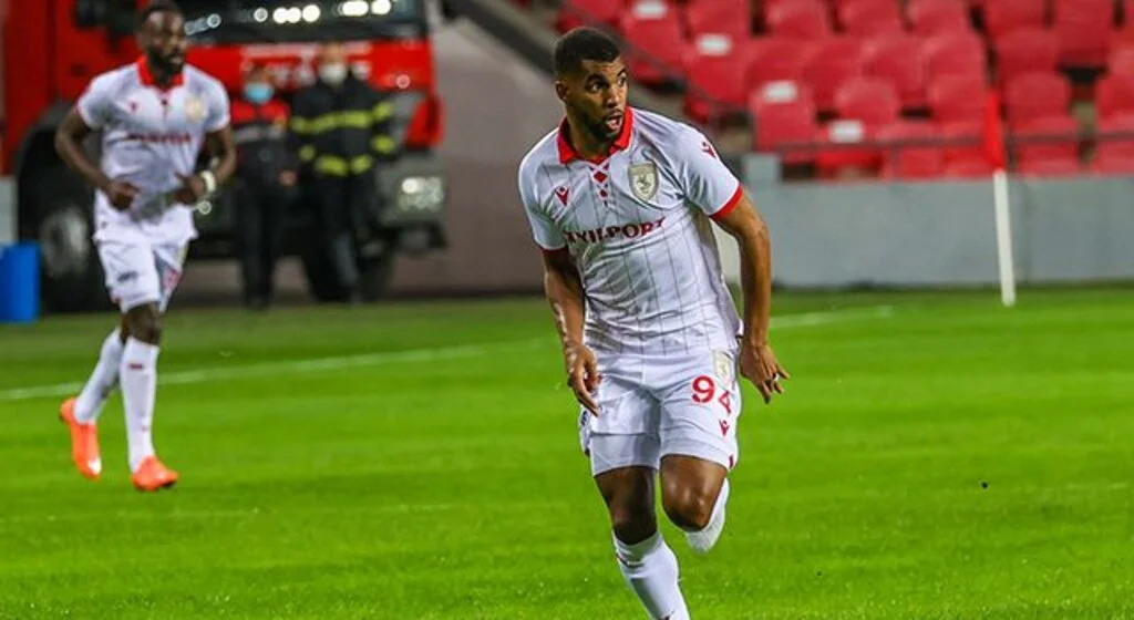 Mathias'ın son şansı Play-off