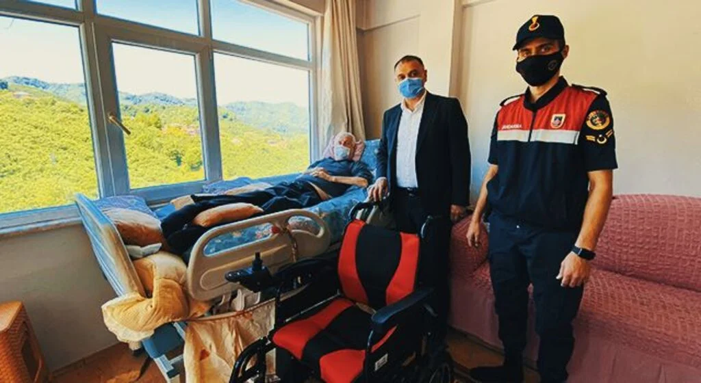 Salıpazarı Belediye Başkanı Halil Akgül'den Anlamlı Hareket