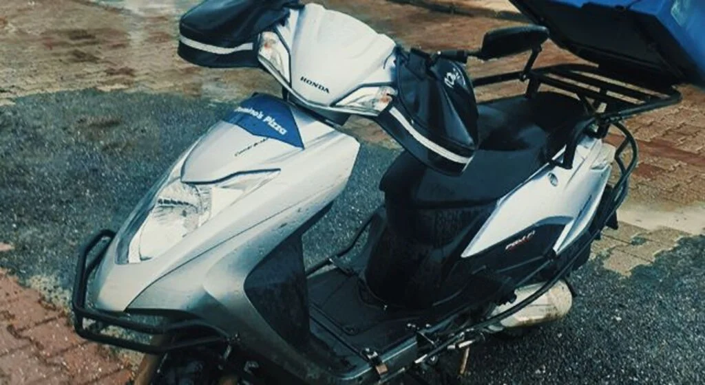 Samsun'da motosiklet devrildi: 1 yaralı