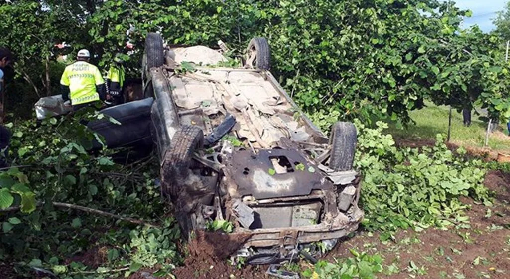 Samsun'da otomobil fındık bahçesine takla attı: 1 yaralı