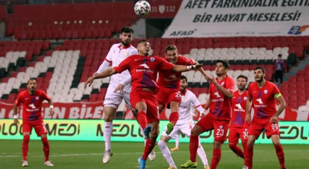 Samsunspor: 2 - Altınordu: 2 (Maç Sonucu)