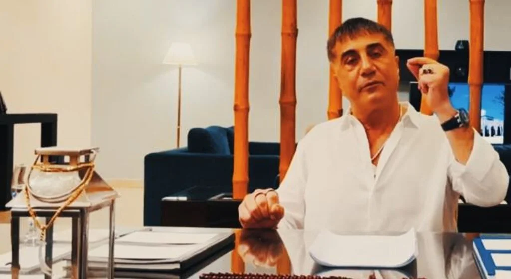Sedat Peker 5. videoyu yayınladı! İddialarını tek tek sıralayıp savcıları göreve çağırdı