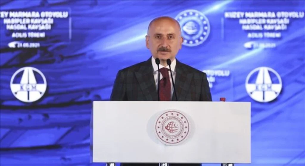 Ulaştırma ve Altyapı Bakanı Adil Karaismailoğlu: Kuzey Marmara Otoyolu'nun toplam uzunluğu 443 kilometreye ulaşacak