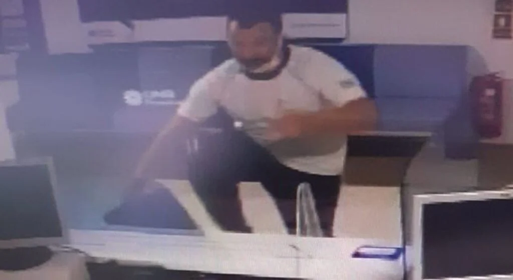 Bankayı gece yarısı böyle soydu, aldığı para hayal kırıklığı yaşattı