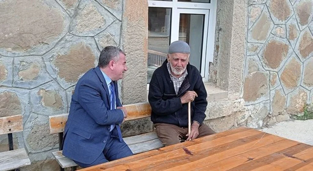 Başkan Özdemir: Her zaman halkın yanındayız 