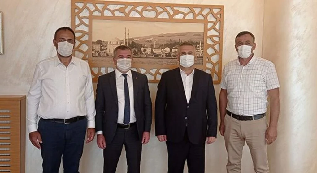 Başkan Özdemir'den  işbirliği mesajı 