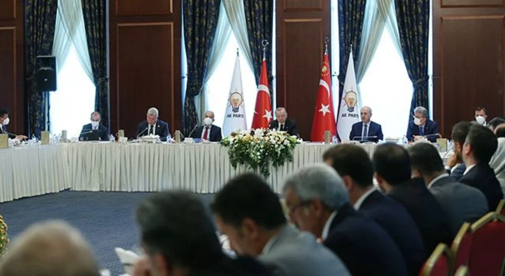 Başkanlardan sonra milletvekillerine uyarı