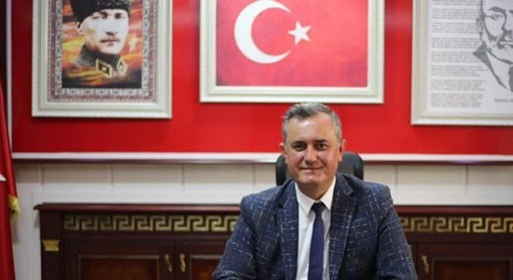 CHP’li belediye başkanı için ihraç istemi