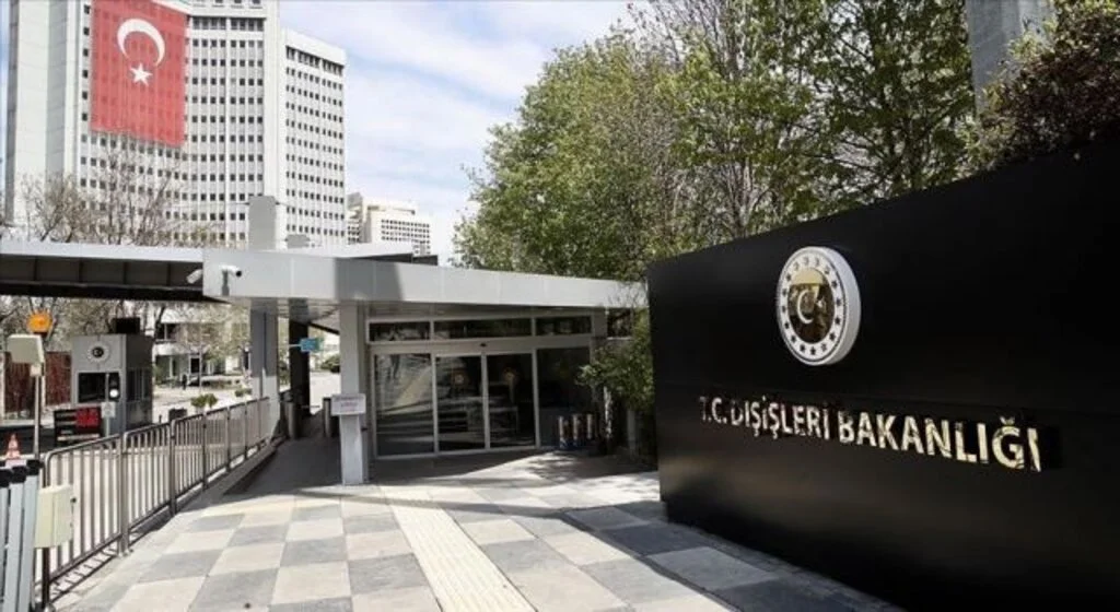 Dışişleri Bakanlığı: AB Zirvesi’nde kabul edilen kararlar beklenilen ve gereken adımları içermekten uzaktır