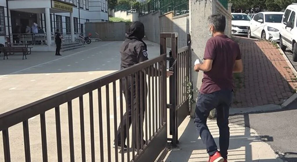 Dört saniye ile bir yıl kaybetti
