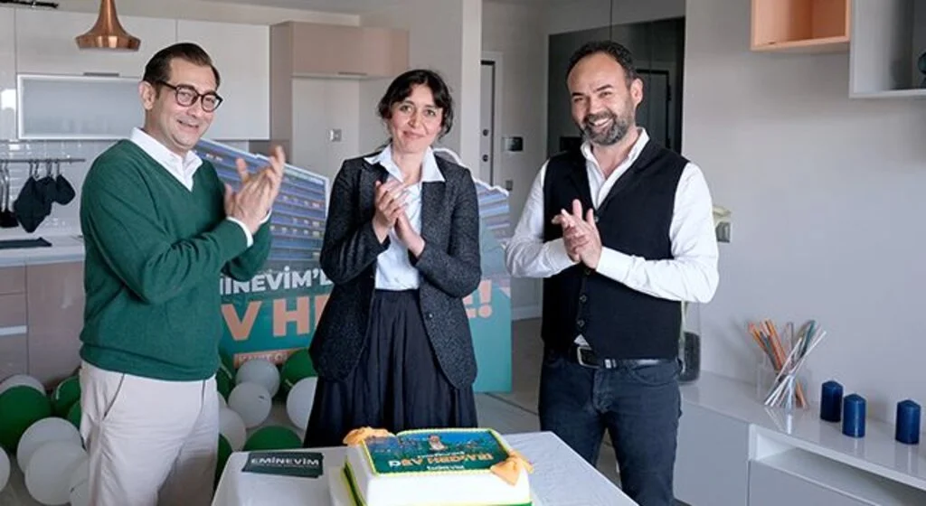 Ev Ödüllü Büyük Kampanyanın Talihlisi Hediyesine Kavuştu