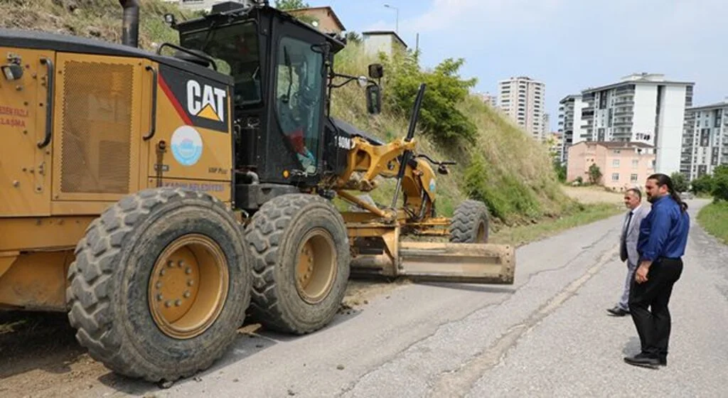 İlkadım Belediyesi Başkanvekili Adem Yıldırım yol çalışmalarını inceledi 