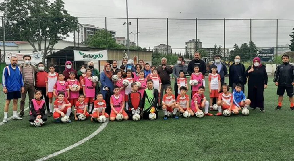 İlkadım YAP-PA'da Beşiktaş Hamlesi
