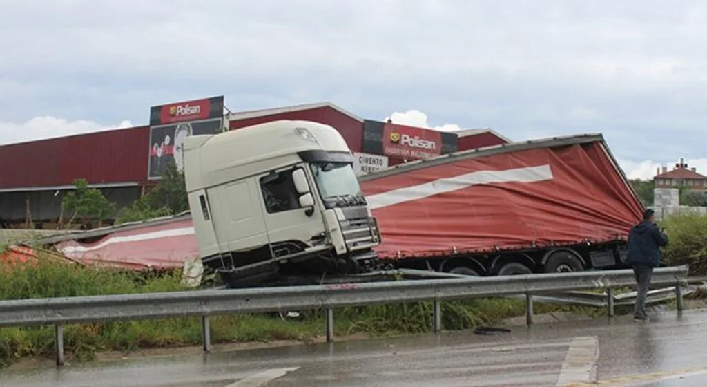 Kastamonu'da trafik kazası: 1 yaralı