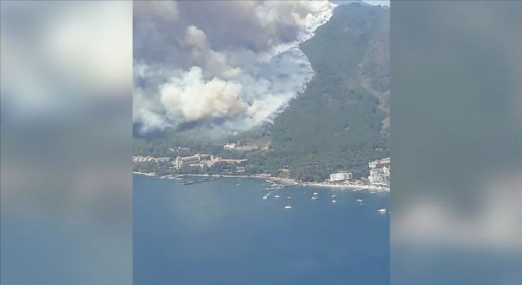Marmaris'teki yangın: Bir personel hayatını kaybetti
