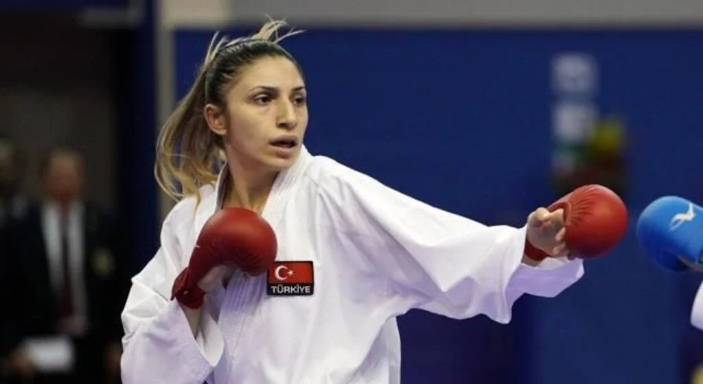 Merve Çoban kimdir? Karateci Merve Çoban kaç yaşında, nereli? 2021 Tokyo Yaz Olimpiyatları Karateci Merve Çoban kimdir?