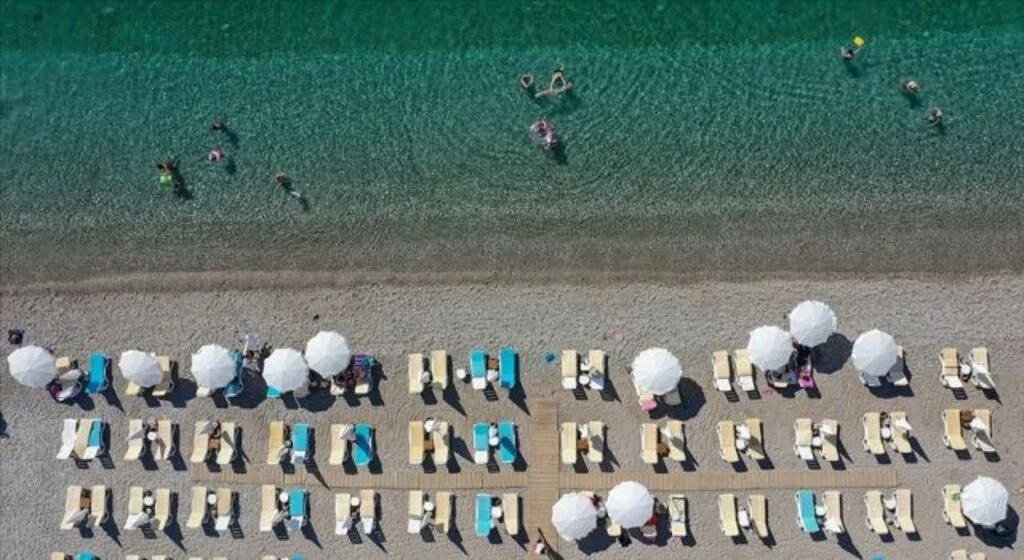 Müjdeli haberler alan turizm sektörü bu sezon 20 milyon turist bandını aşmayı hedefliyor