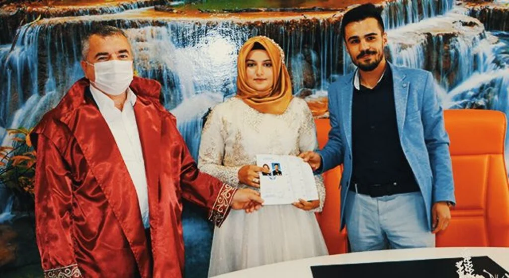 Nikah kıyan Havza Belediye Başkanı Sebahattin Özdemir’den uyarı