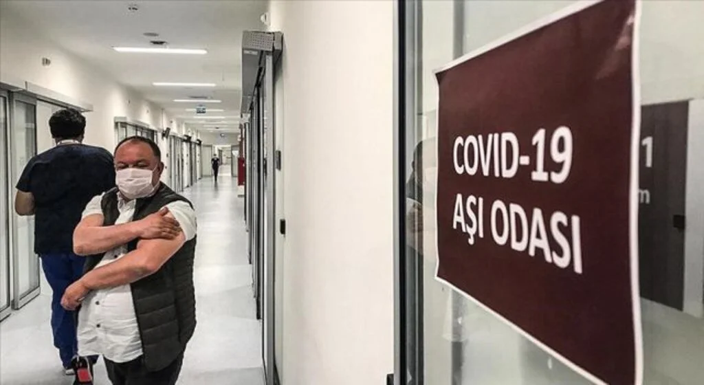 Sağlık Bakanı Koca: 'Gün içinde randevu, gün içinde aşı' uygulamasını başlattık