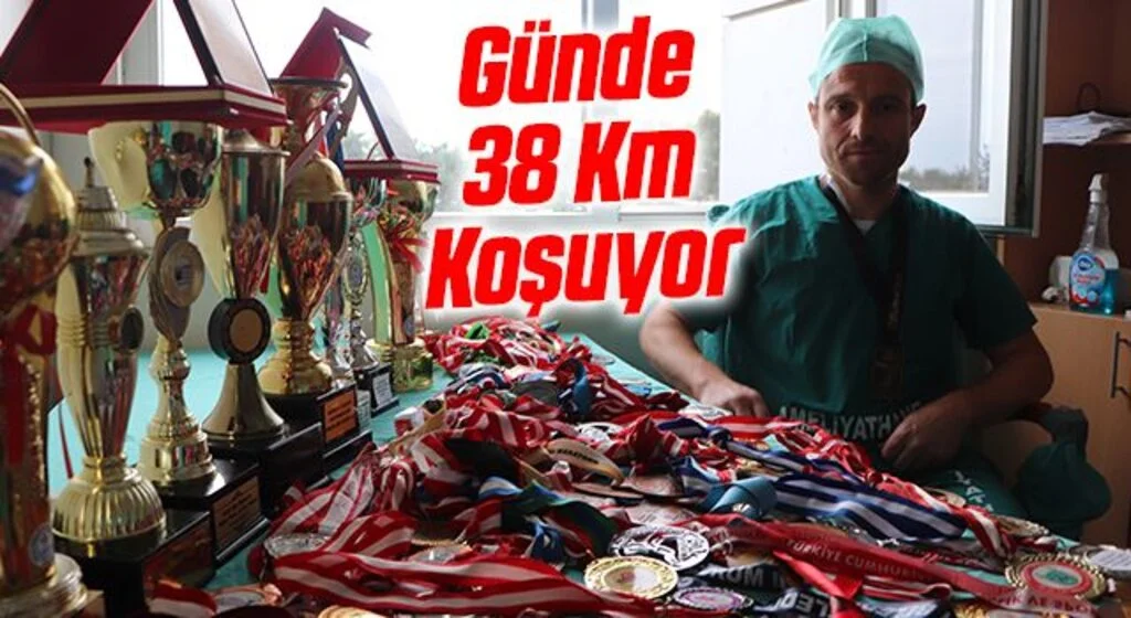 Sağlık çalışanı 19 kilometre uzaklıktaki iş yerine koşarak gidip geliyor