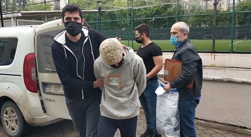 Samsun'da bir kişinin üzerindeki montu gasp ettiği iddia edilen yabancı uyruklu genç yakalandı