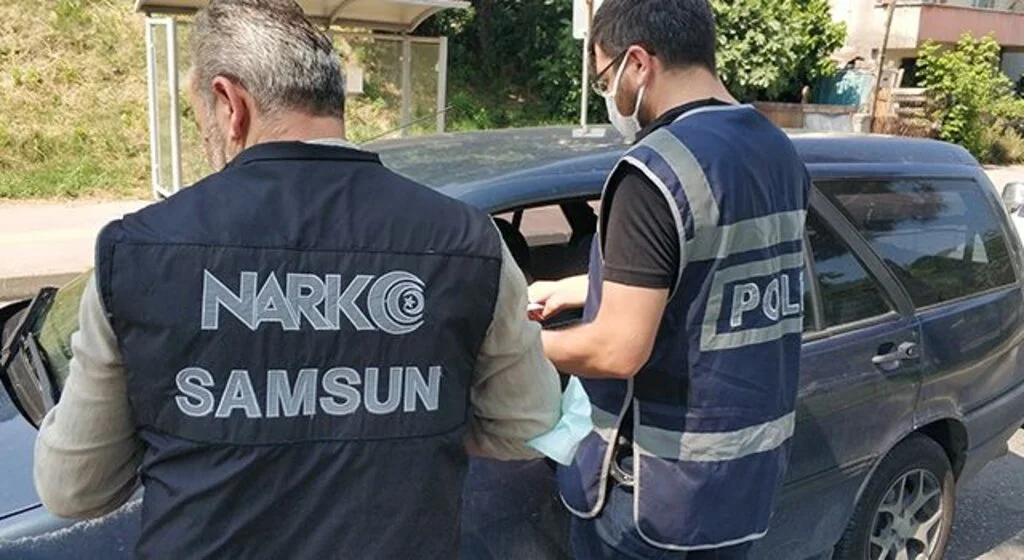 Samsun'da Narkotik Şube Müdürlüğü koordinesinde uyuşturucu uygulaması