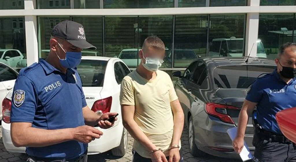 Samsun'da Parkta cep telefonu gasbına 2 tutuklama