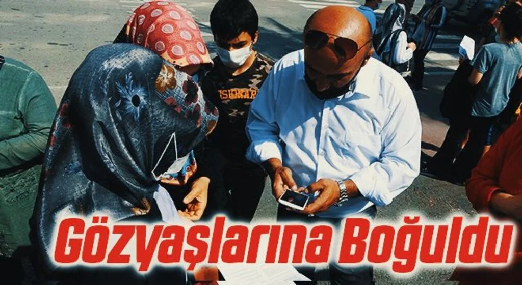 Samsun'da Sınava Giremeyen Genç Kız Gözyaşlarına Boğuldu