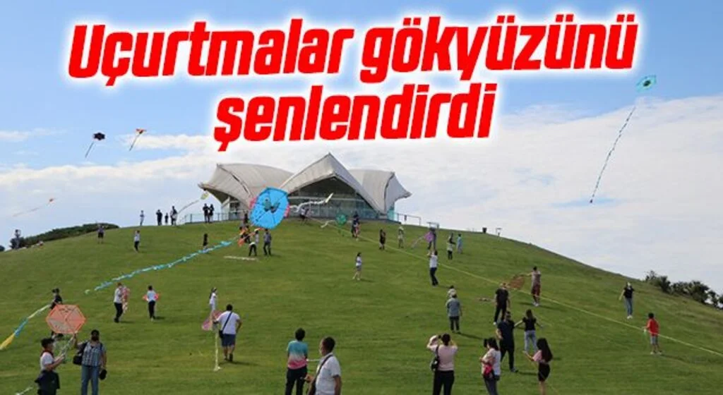 Samsun'da uçurtmalar gökyüzünü şenlendirdi