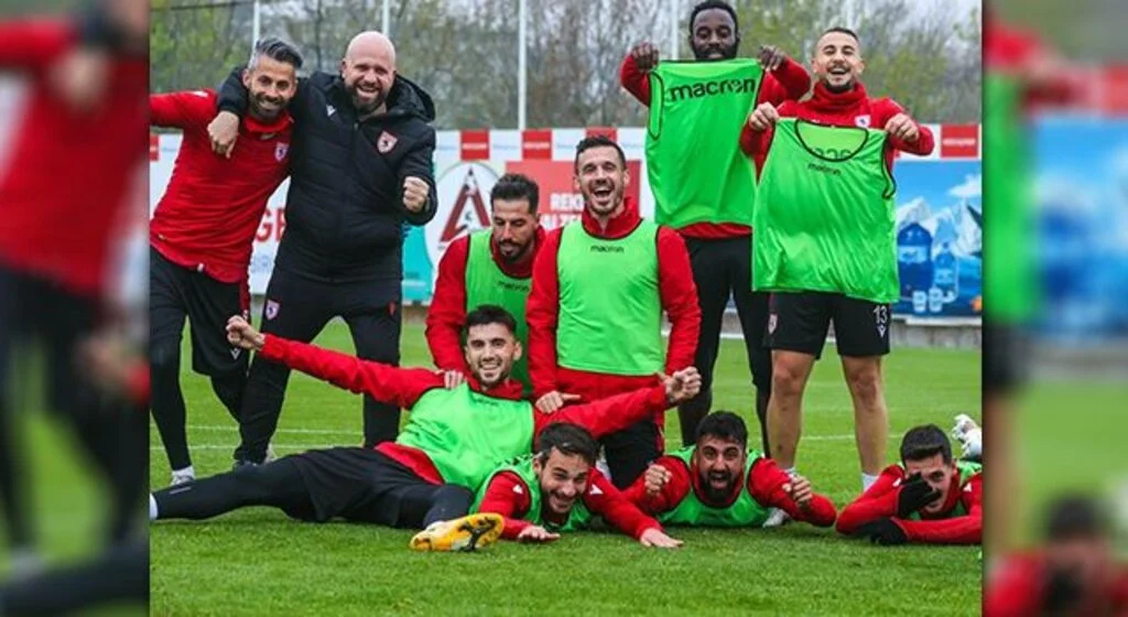 Samsunspor’da sözleşmesi biten 15 oyuncudan 9’uyla yollar ayrıldı