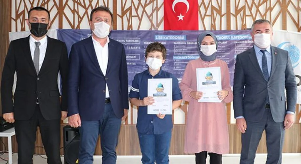 Siyer-i Nebi Bilgi Yarışması'nda Havza'da dereceye girenlere ödülleri verildi