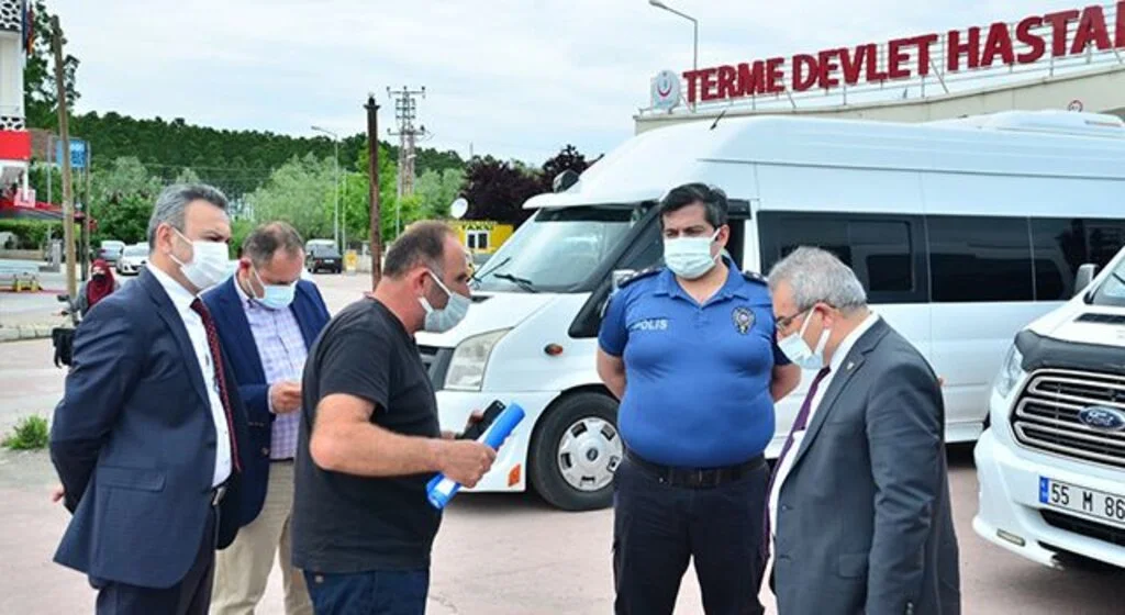 Terme'de dolmuşcu esnafıyla istişare