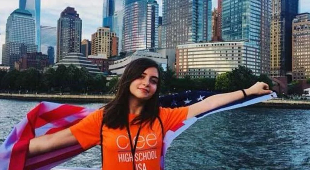 United Towersile İngilizce Öğrenmek Çok Kolay!