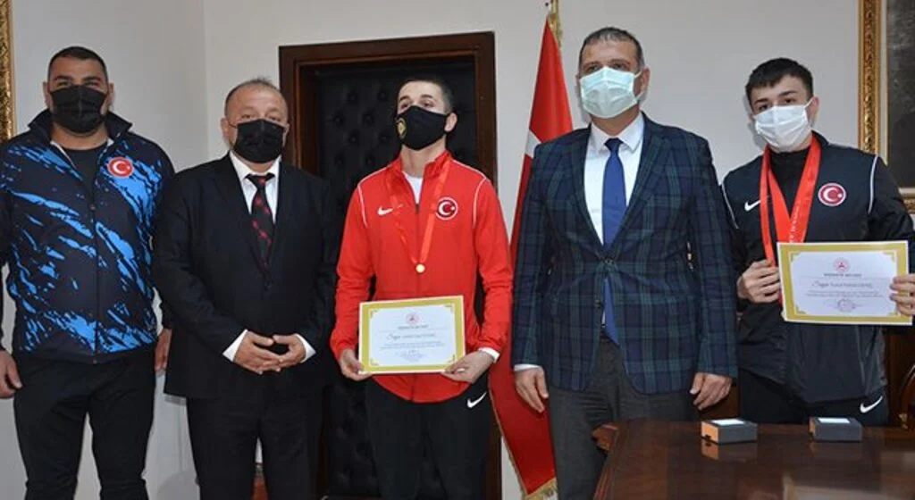 Ünye Kaymakamı Ümit Hüseyin Güney Ödüllendirdi