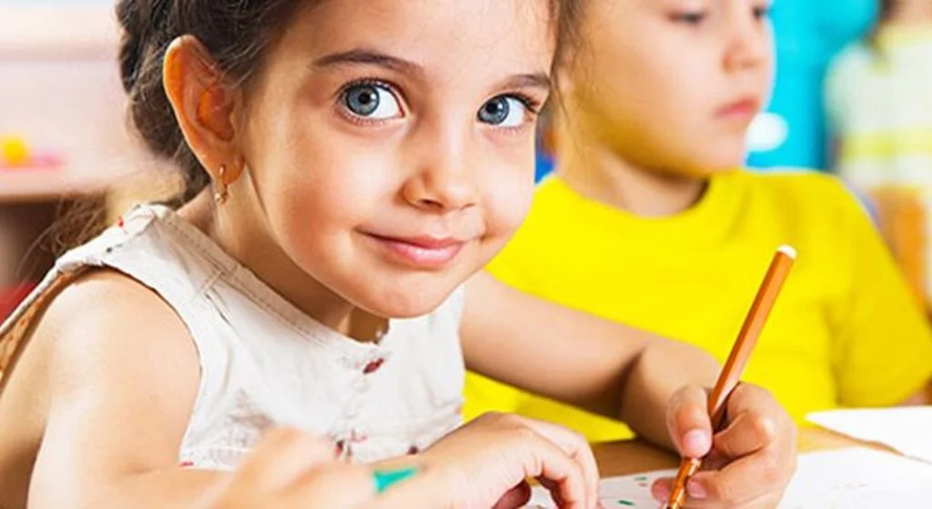 Uzman Eğitim Kadrosundan Çocuklara İngilizce Kursu