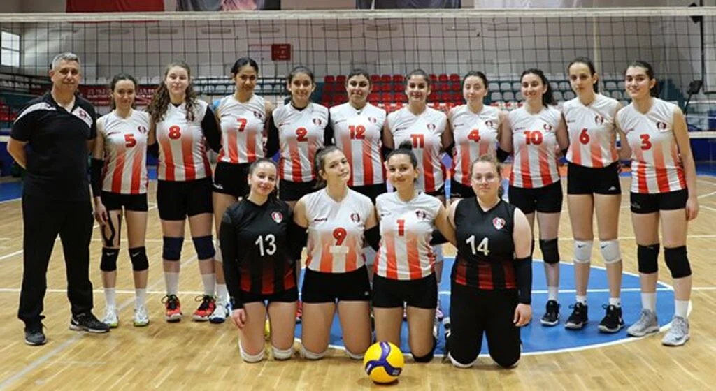 Voleybol Bölgesel Lig Grup Birinciliği Müsabakaları Samsun Etabı Başladı