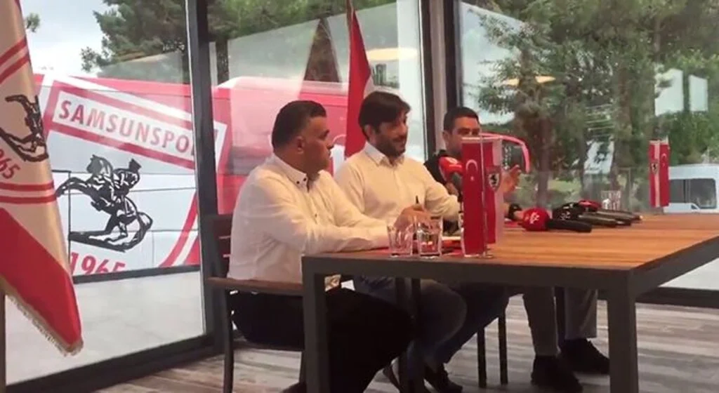 Yılport Samsunspor Genel Menajeri Mustafa Aztopal, Ertuğrul Sağlam'ın Açıklamalarına Cevap Verdi