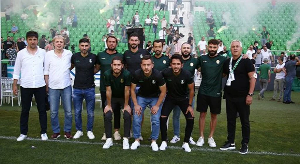 Yılport Samsunspor’un eski futbolcusu ve Teknik Direktörü Ercüment Coşkundere Sakaryaspor'da