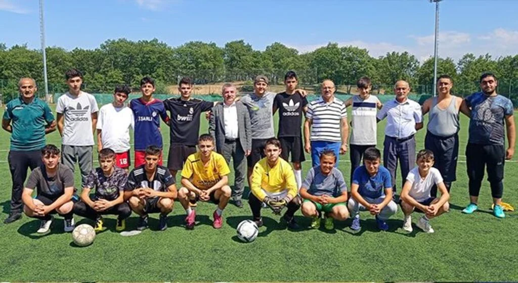 Başkan Özdemir Sporcuların Yanında