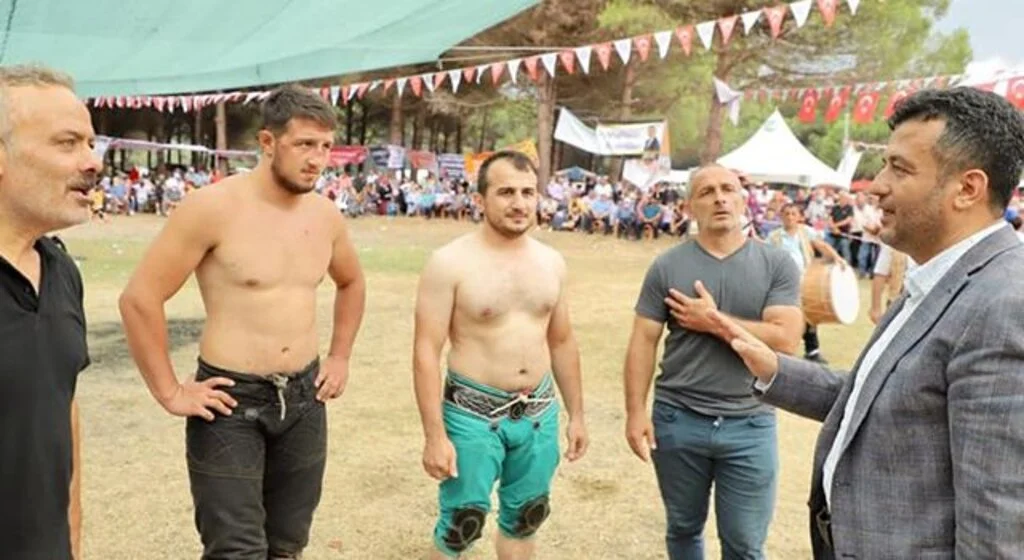 Çamlık Festivali'nde güreşler nefes kesti