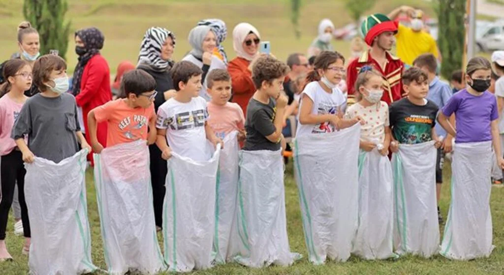 Çarşamba'da eğlence yerini yasa bıraktı