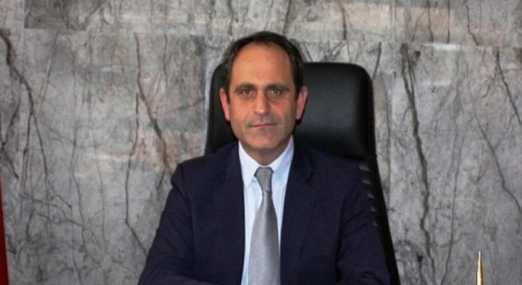 CHP’li Keleş: “Rayında gitmeyen raylı sistem”