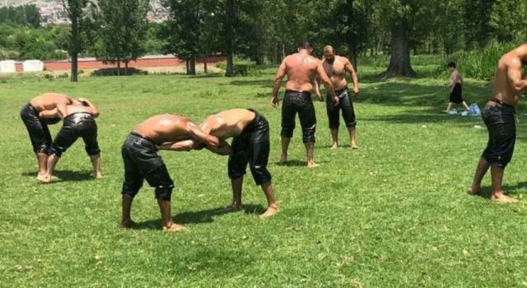Çorum'lu pehlivanları Kırkpınar'a hazırlanıyorlar