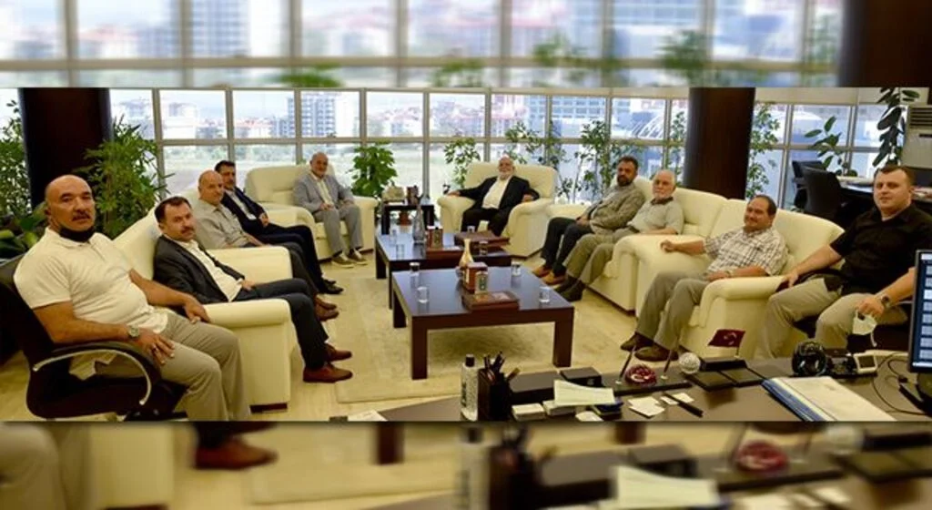 Ensar Vakfı'ndan Rektör Ünal'a ziyaret